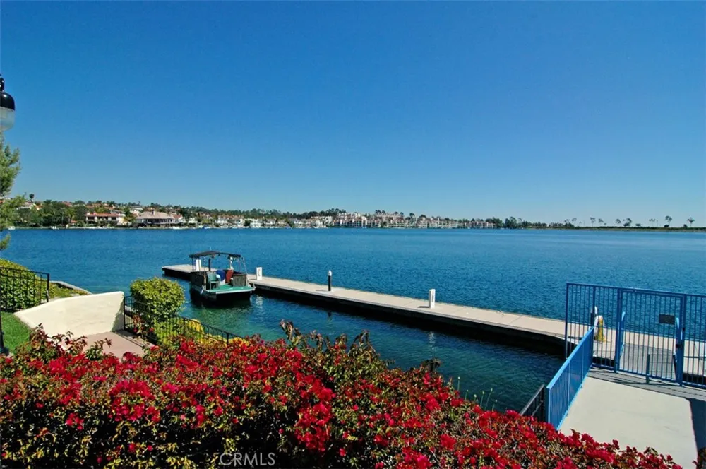22392 Manacor #1 Mission Viejo, CA 92692
