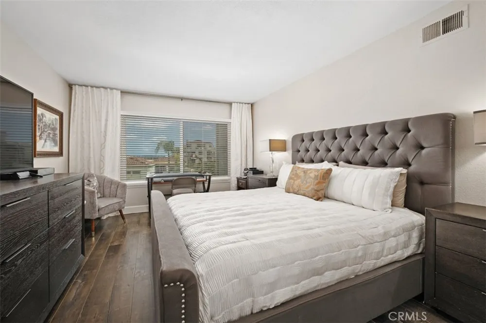 22392 Manacor #1 Mission Viejo, CA 92692