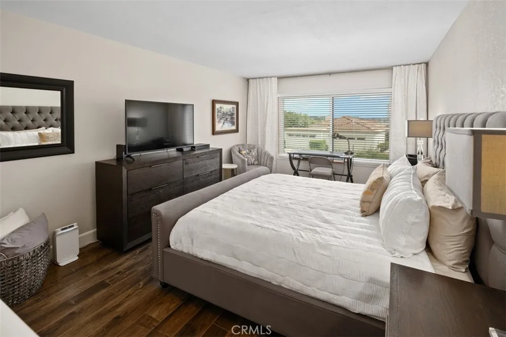 22392 Manacor #1 Mission Viejo, CA 92692