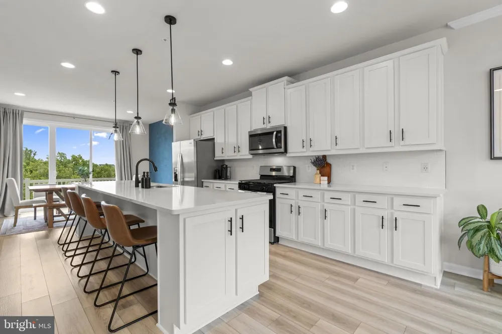 1039 HIGH POINT TRL Laurel, MD 20707