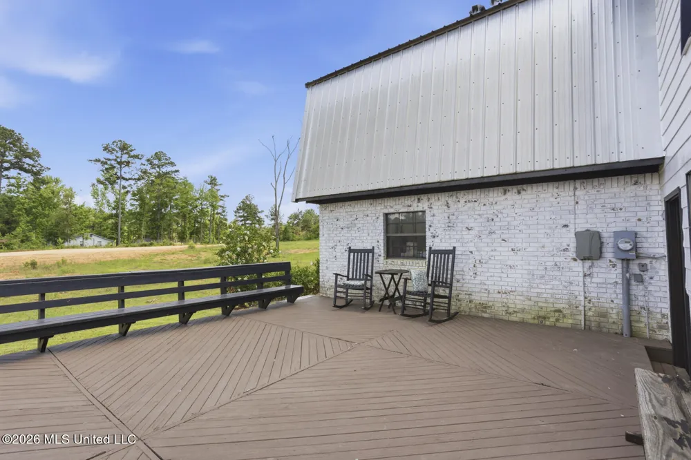 1177 Didlake Road Crystal Springs, MS 39059