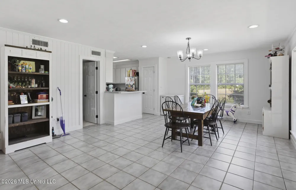 1177 Didlake Road Crystal Springs, MS 39059