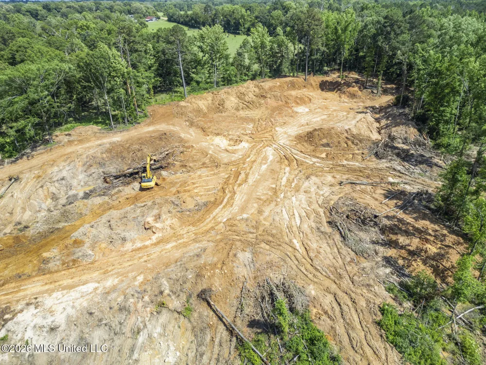 1177 Didlake Road Crystal Springs, MS 39059