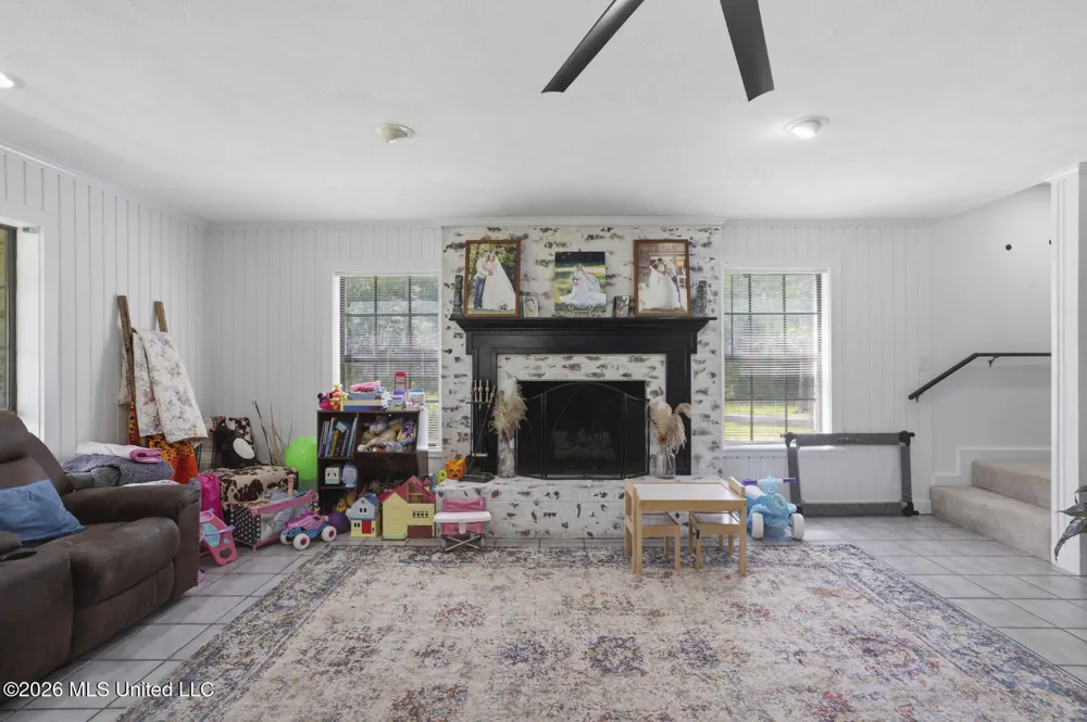 1177 Didlake Road Crystal Springs, MS 39059