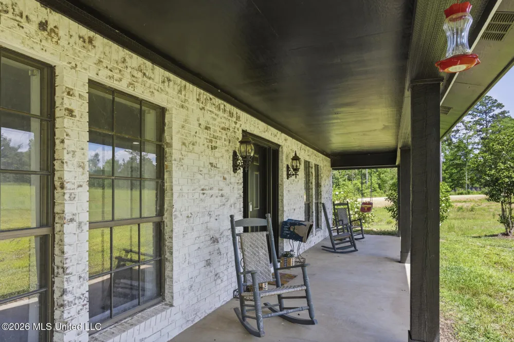 1177 Didlake Road Crystal Springs, MS 39059