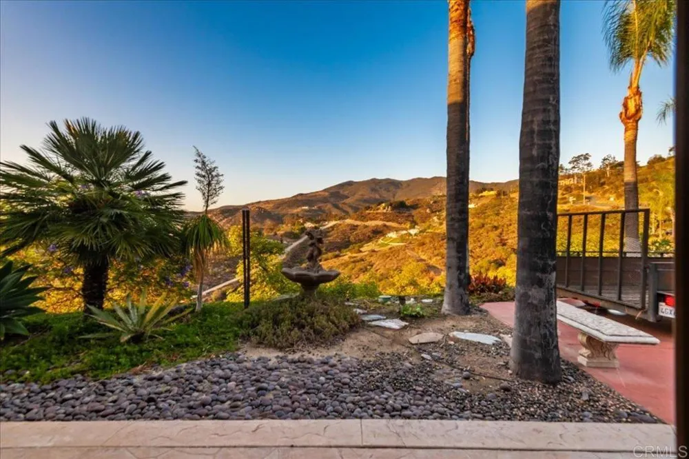 3592 Alta Loma Drive Jamul, CA 91935
