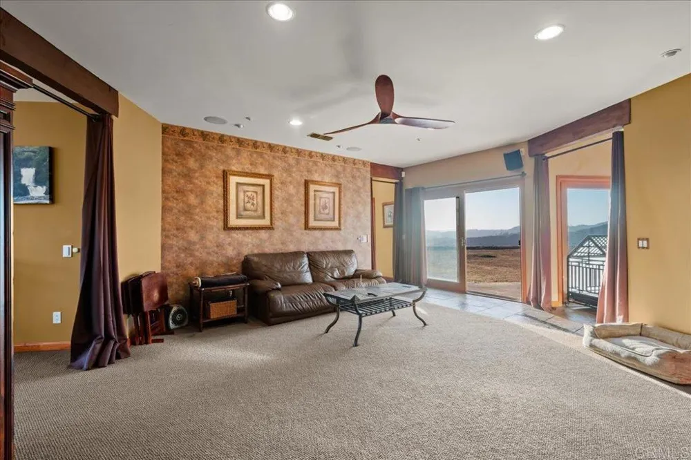 3592 Alta Loma Drive Jamul, CA 91935
