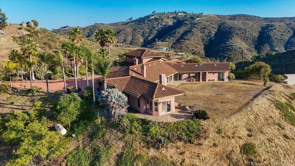 3592 Alta Loma Drive Jamul, CA 91935