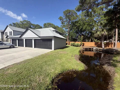 9020 York Lane #10h