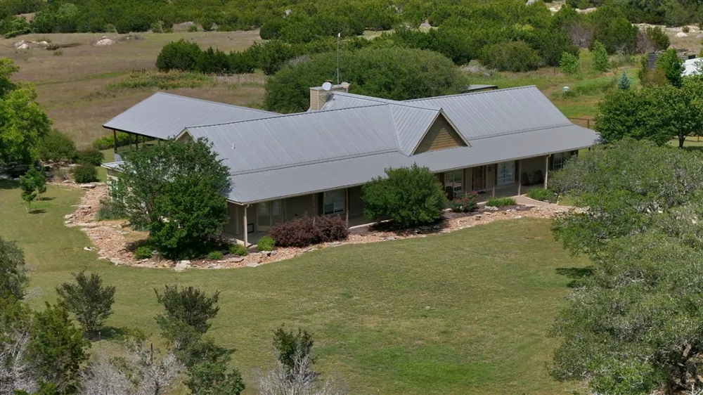 3227 Farm to Market 1174 Bertram, TX 78605