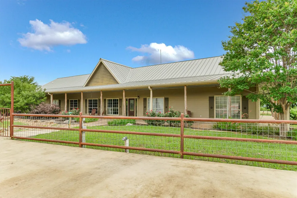 3227 Farm to Market 1174 Bertram, TX 78605