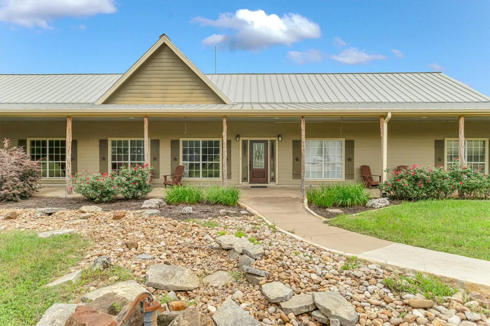 3227 Farm to Market 1174 Bertram, TX 78605