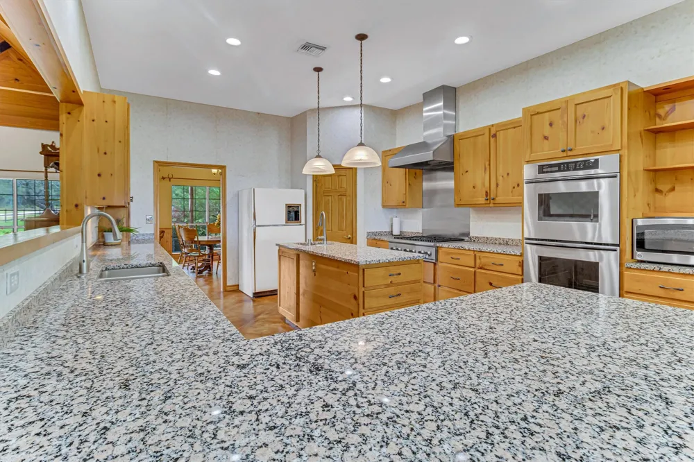 3227 Farm to Market 1174 Bertram, TX 78605