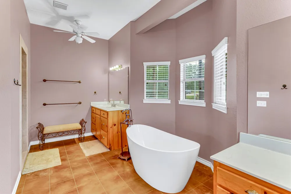 3227 Farm to Market 1174 Bertram, TX 78605