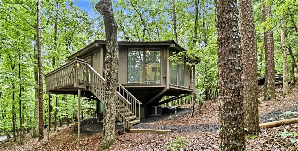 161 Treetopper Circle Big Canoe, GA 30143