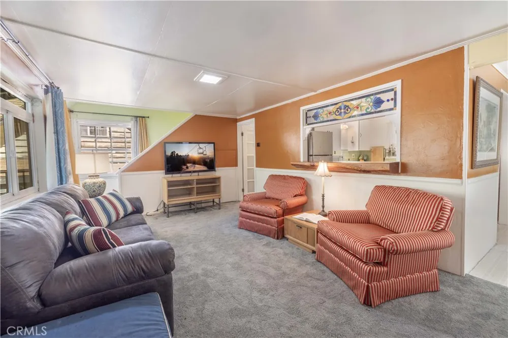 32232 Fern Running Springs, CA 92382