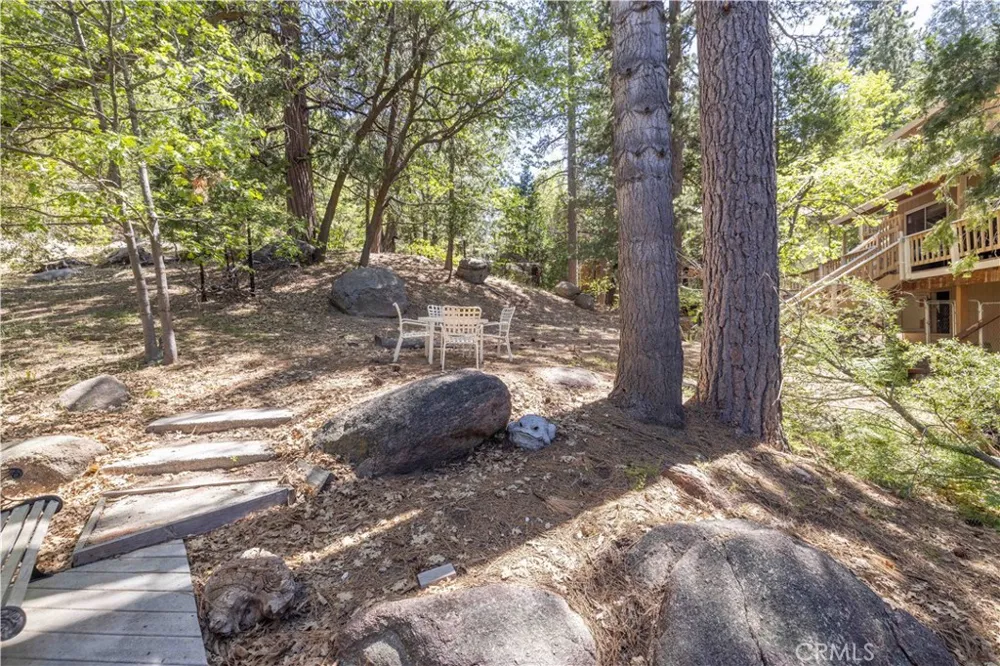 32232 Fern Running Springs, CA 92382