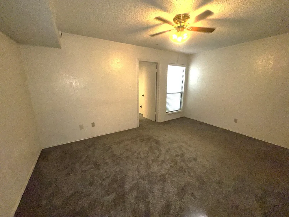 2300 Balsam Drive #G102 Arlington, TX 76006