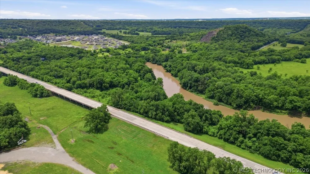 Hwy 167 Street Catoosa, OK 74015