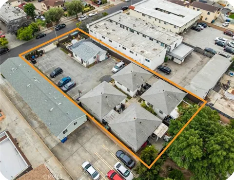 1535 W 224th Street