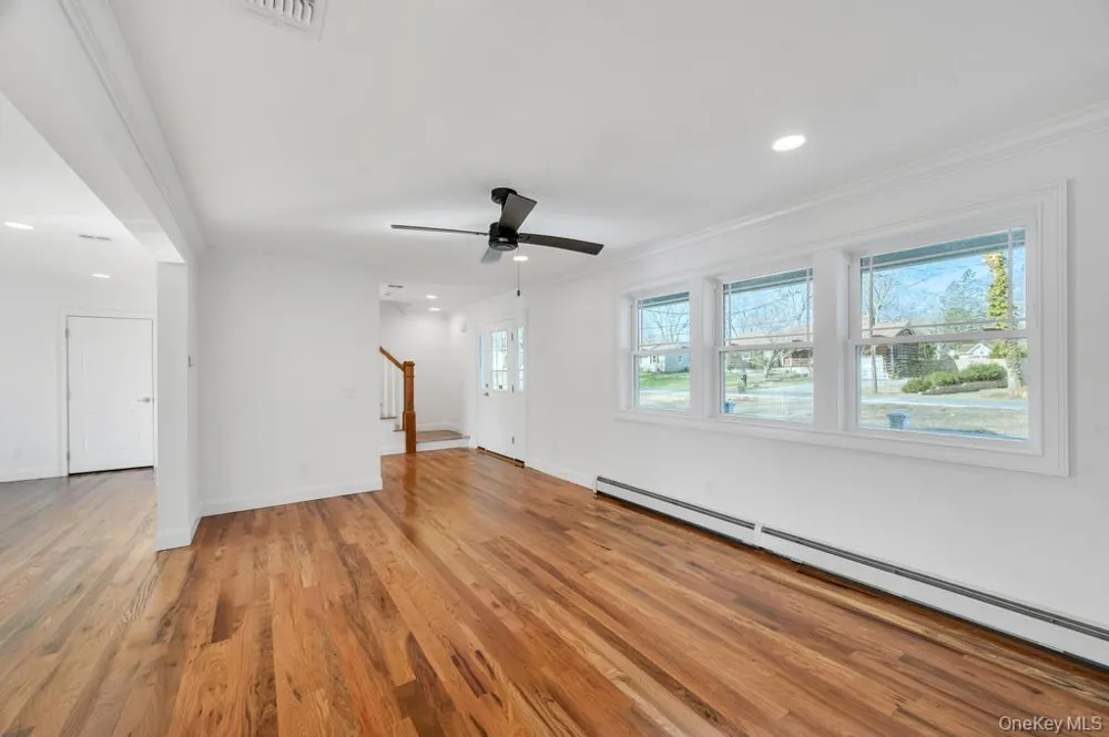 508 Starlight Drive Shirley, NY 11967