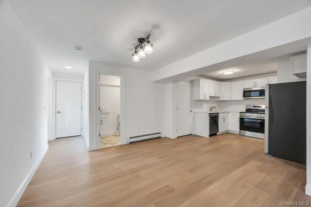 508 Starlight Drive Shirley, NY 11967