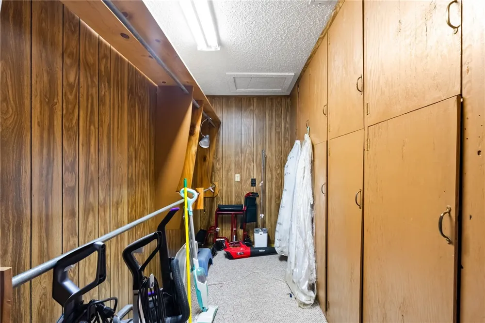 10702 Glenwood Street Corpus Christi, TX 78410