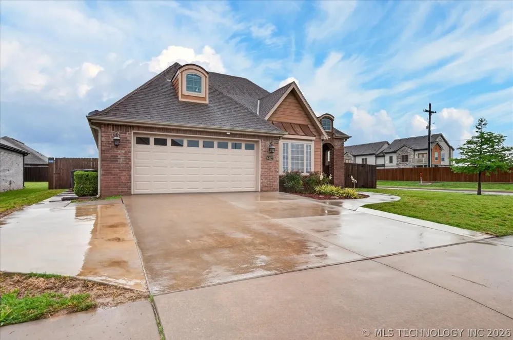 6422 Foxtail Park Drive Bartlesville, OK 74006