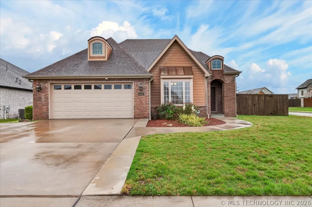6422 Foxtail Park Drive Bartlesville, OK 74006