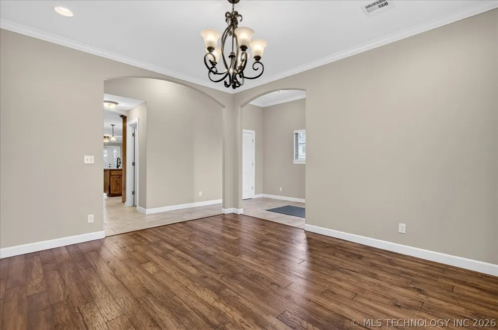6422 Foxtail Park Drive Bartlesville, OK 74006