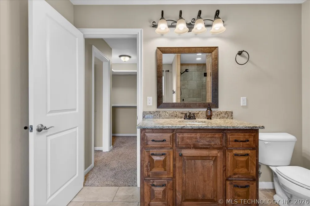 6422 Foxtail Park Drive Bartlesville, OK 74006
