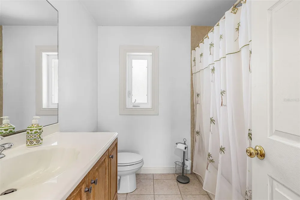 1320 SE 26TH TERRACE Cape Coral, FL 33904