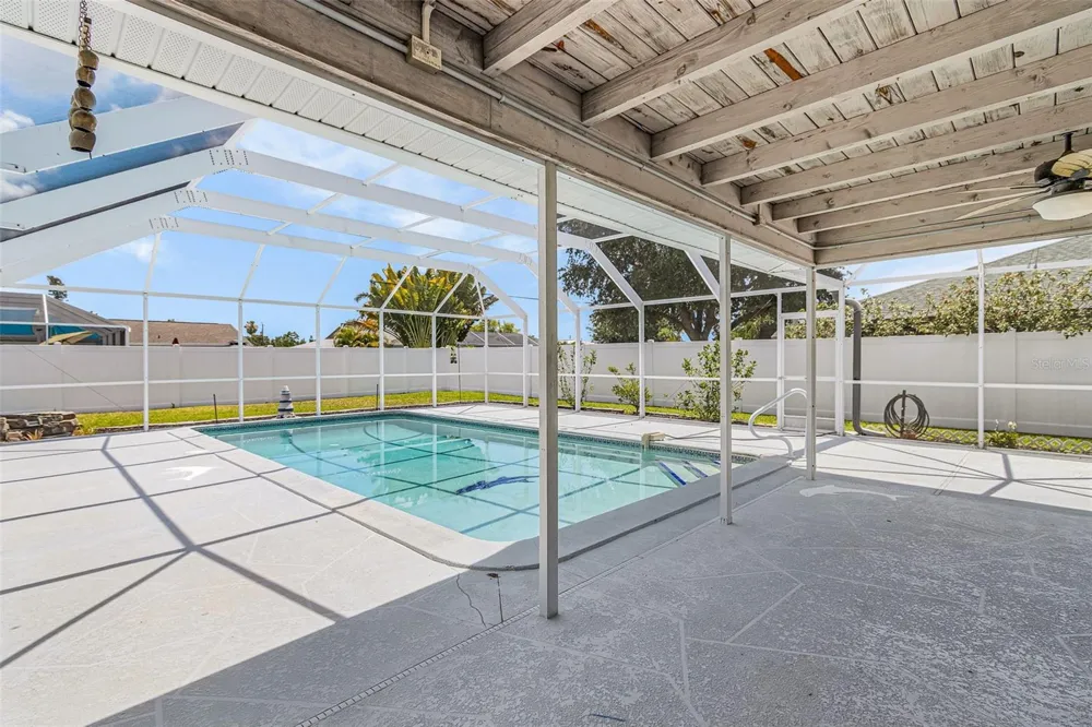 1320 SE 26TH TERRACE Cape Coral, FL 33904