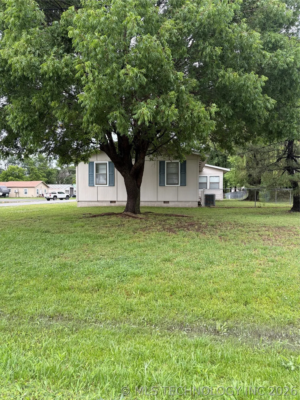 102 2nd Street Chouteau, OK 74337