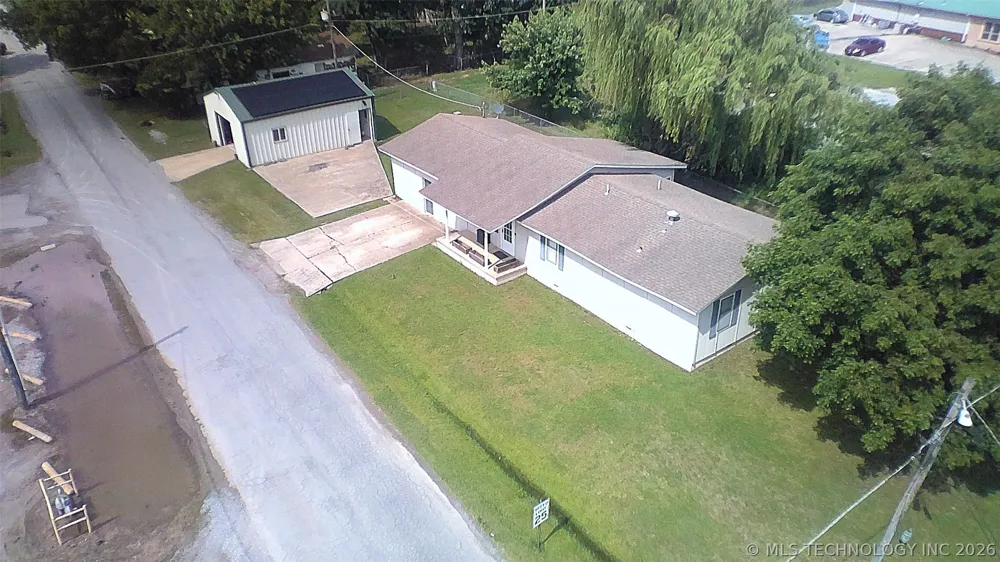 102 2nd Street Chouteau, OK 74337