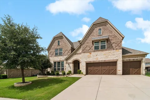1905 Running Deer Lane