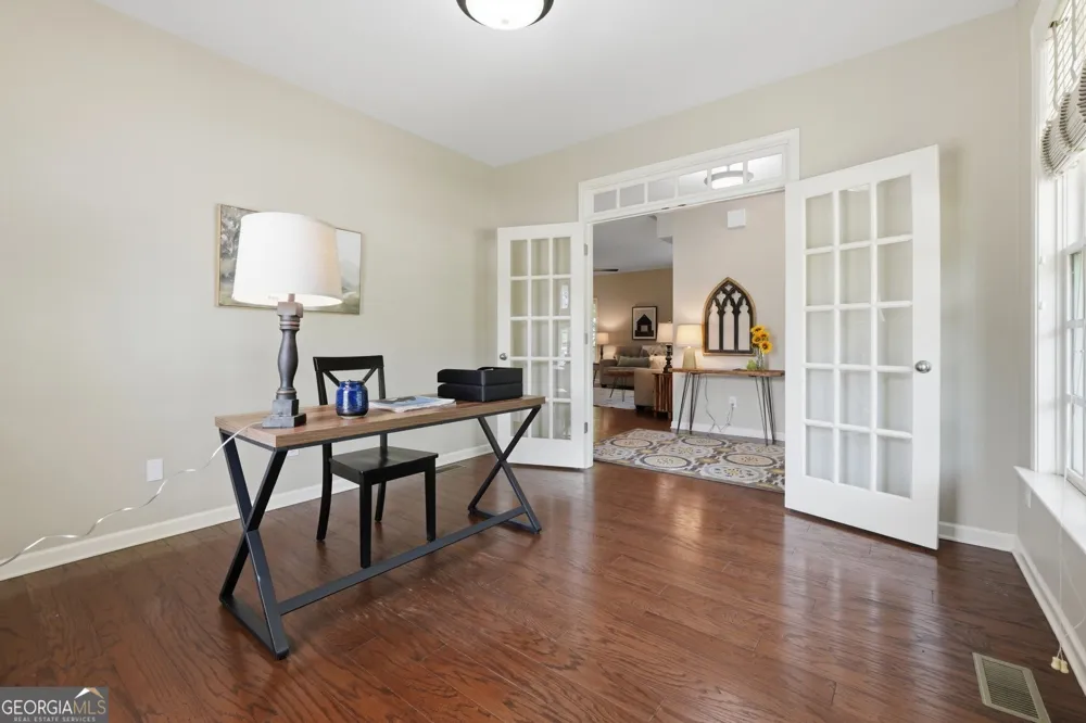 35 Etowah DR Cartersville, GA 30120