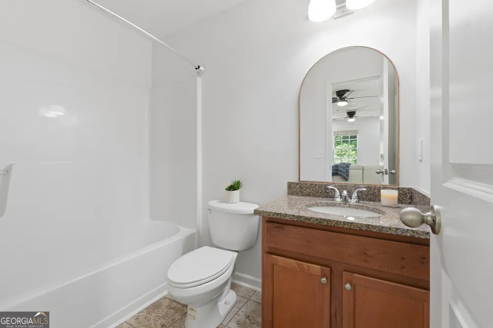 35 Etowah DR Cartersville, GA 30120