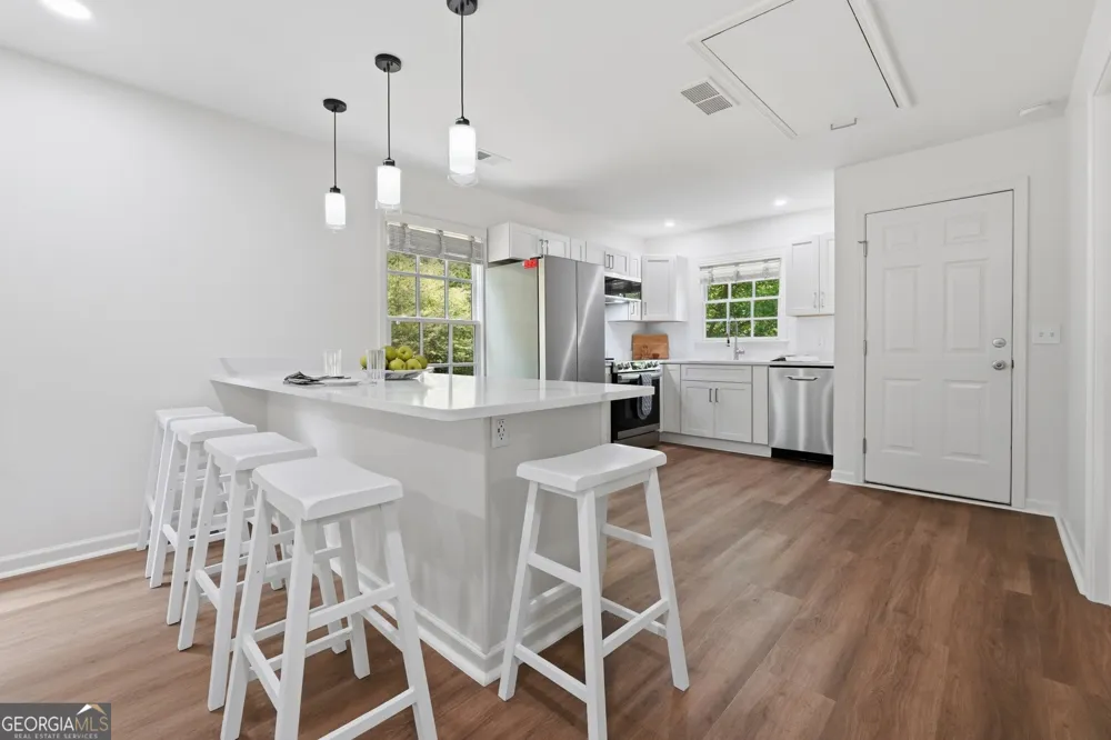 35 Etowah DR Cartersville, GA 30120