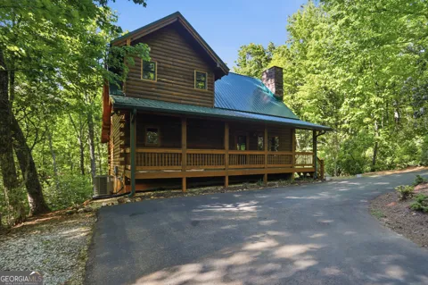 702 Ranch Mountain DR