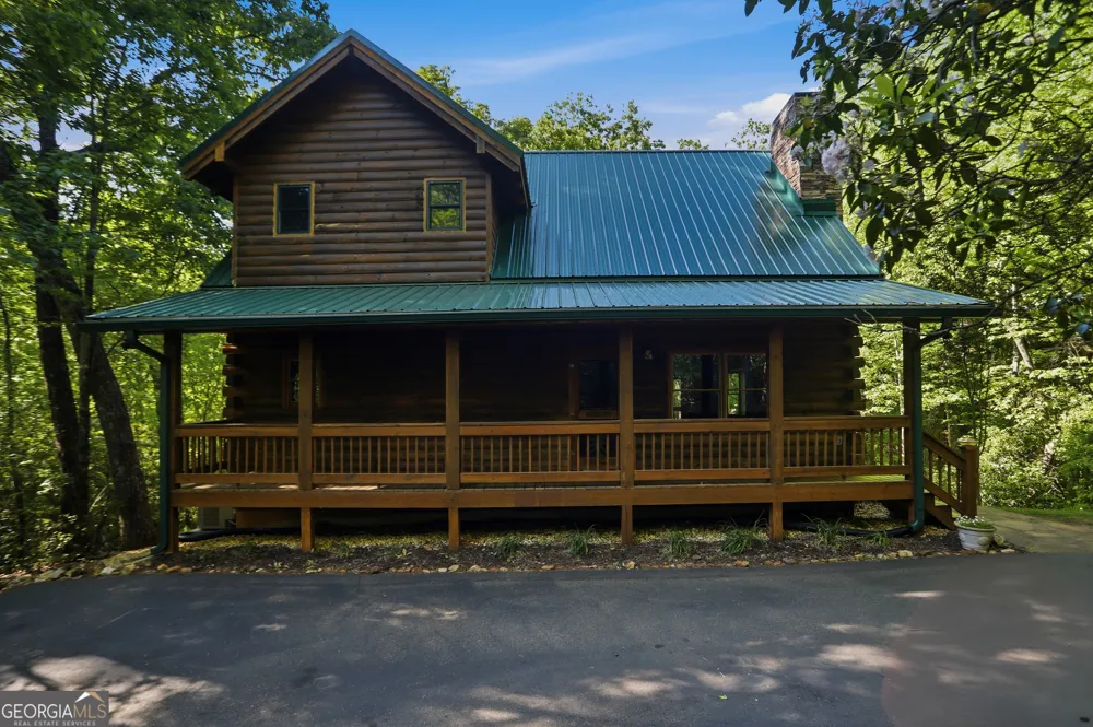 702 Ranch Mountain DR Dahlonega, GA 30533