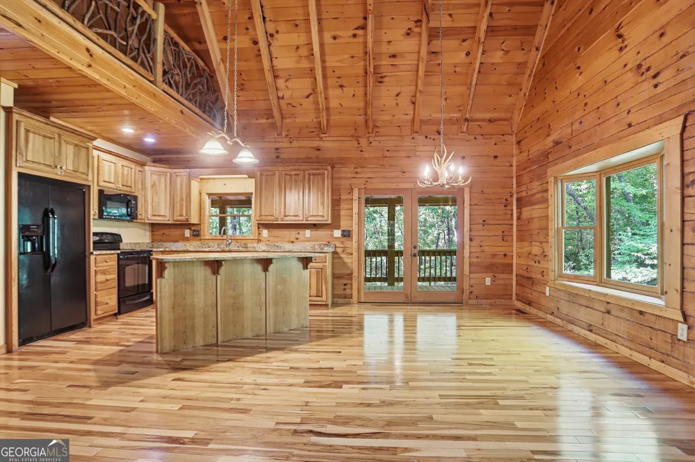 702 Ranch Mountain DR Dahlonega, GA 30533