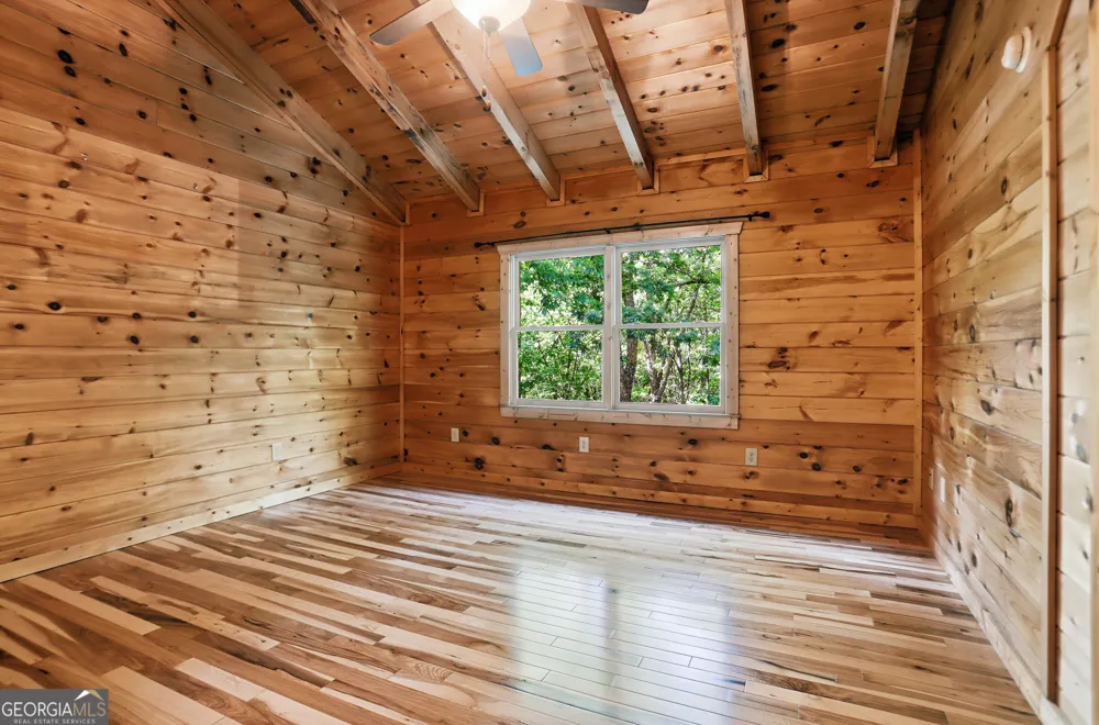 702 Ranch Mountain DR Dahlonega, GA 30533