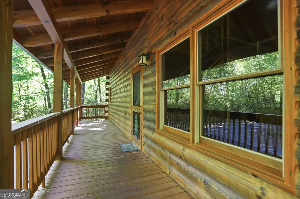702 Ranch Mountain DR Dahlonega, GA 30533