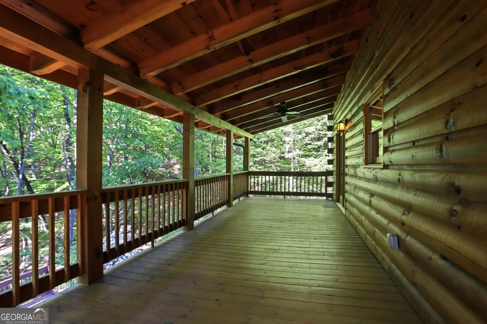 702 Ranch Mountain DR Dahlonega, GA 30533