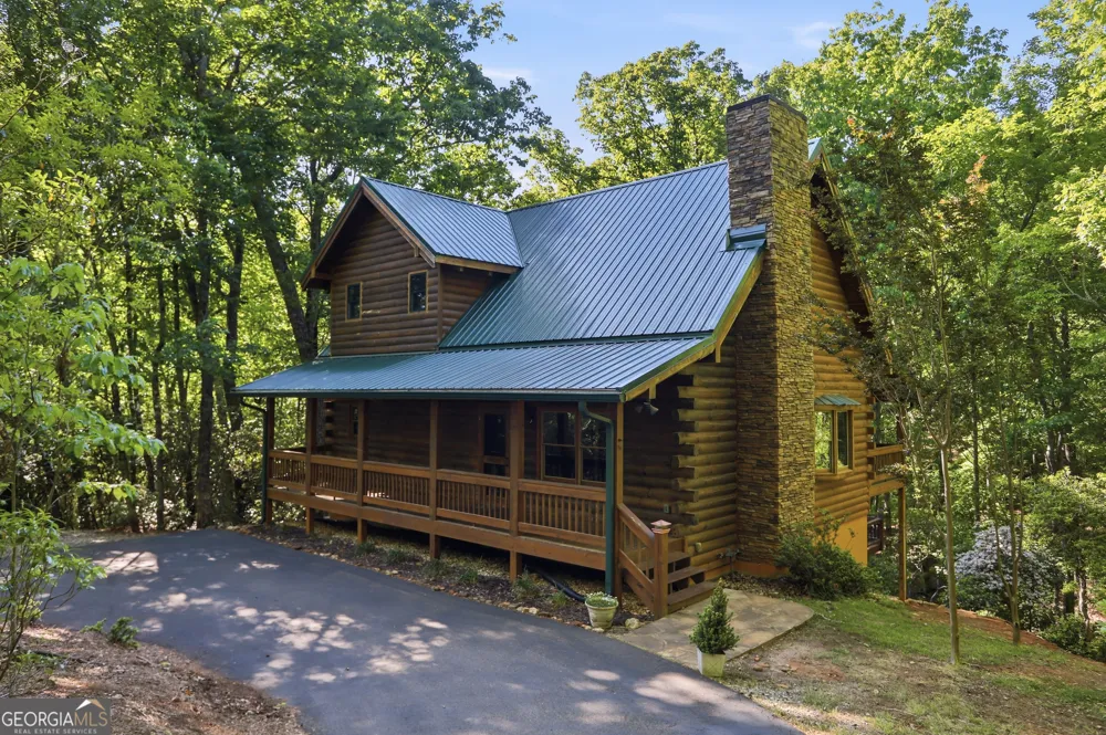 702 Ranch Mountain DR Dahlonega, GA 30533