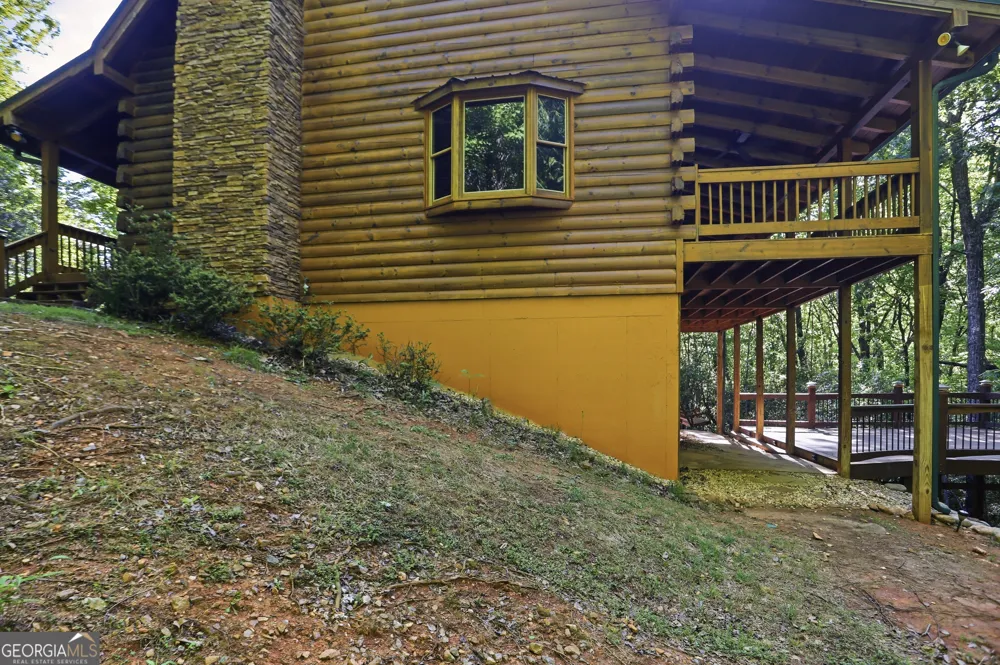 702 Ranch Mountain DR Dahlonega, GA 30533
