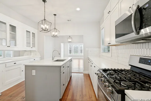 1205 BURNET ST San Antonio, TX 78202