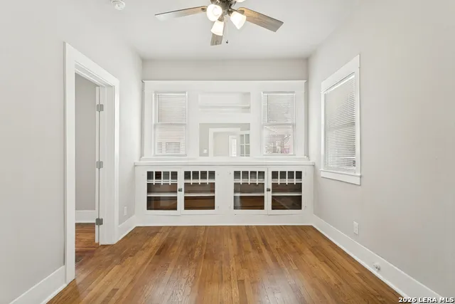 1205 BURNET ST San Antonio, TX 78202