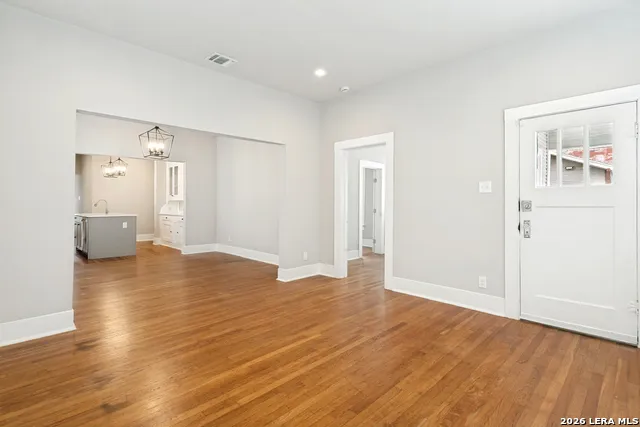 1205 BURNET ST San Antonio, TX 78202